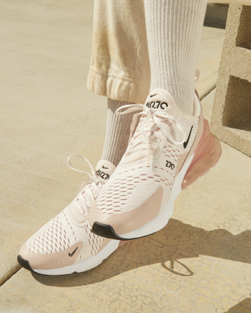 Кроссовки AIR MAX 270 Ws (RU 36.5 EU 37.5 USw 6.5 СМ 22.9; light soft pink/pink oxford/desert berry/black)
